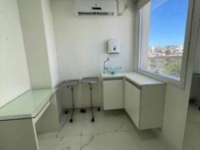 Conjunto/Sala à venda com 32m² no bairro Santana em Porto Alegre - Foto 12