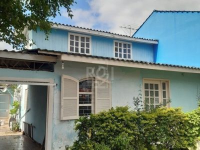 Casa à venda com 230m², 3 quartos, 1 suíte, 3 vagas no bairro Jardim Planalto em Porto Alegre - Foto 21