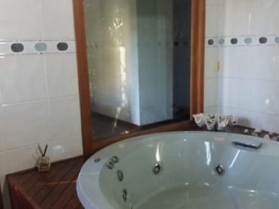 Casa à venda com 261m², 3 quartos, 1 suíte, 4 vagas no bairro Cristal em Porto Alegre - Foto 29