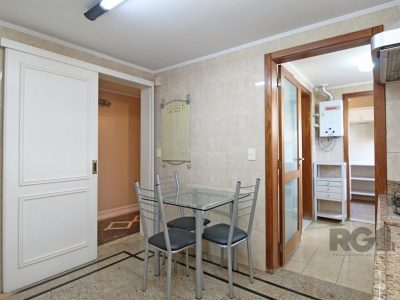 Apartamento à venda com 175m², 3 quartos, 1 suíte, 3 vagas no bairro Petrópolis em Porto Alegre - Foto 27