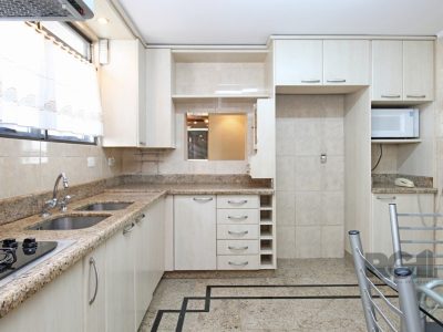 Apartamento à venda com 175m², 3 quartos, 1 suíte, 3 vagas no bairro Petrópolis em Porto Alegre - Foto 29