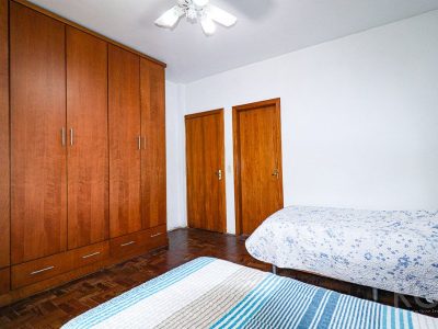 Apartamento à venda com 129m², 3 quartos, 2 vagas no bairro Rio Branco em Porto Alegre - Foto 2