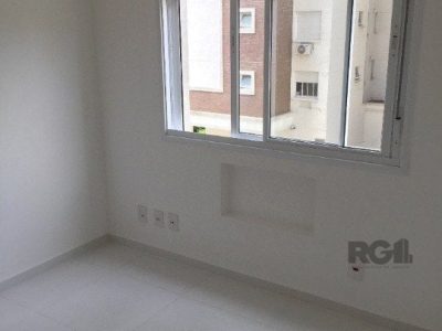 Apartamento à venda com 75m², 2 quartos, 1 suíte, 1 vaga no bairro Passo d'Areia em Porto Alegre - Foto 7