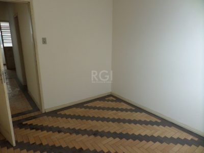 Apartamento à venda com 65m², 2 quartos, 1 vaga no bairro Centro em Porto Alegre - Foto 12