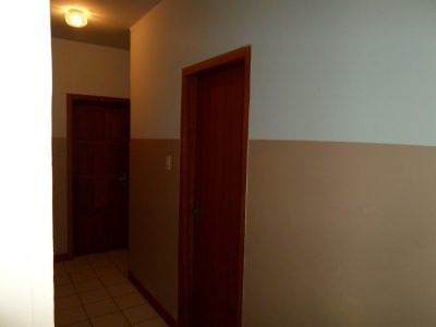 Apartamento à venda com 43m², 3 quartos no bairro Azenha em Porto Alegre - Foto 3