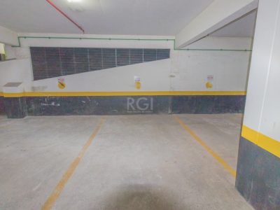 Conjunto/Sala à venda com 36m², 1 vaga no bairro Rio Branco em Porto Alegre - Foto 18