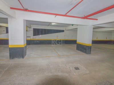 Conjunto/Sala à venda com 36m², 1 vaga no bairro Rio Branco em Porto Alegre - Foto 19