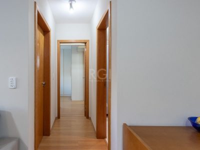 Apartamento à venda com 58m², 2 quartos, 1 suíte, 1 vaga no bairro Tristeza em Porto Alegre - Foto 14