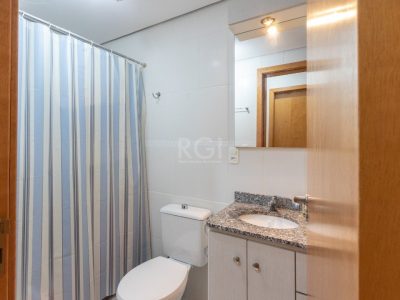 Apartamento à venda com 58m², 2 quartos, 1 suíte, 1 vaga no bairro Tristeza em Porto Alegre - Foto 15