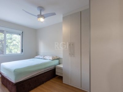 Apartamento à venda com 58m², 2 quartos, 1 suíte, 1 vaga no bairro Tristeza em Porto Alegre - Foto 20