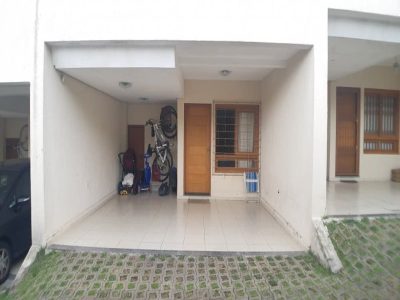 Sobrado à venda com 133m², 3 quartos, 1 suíte, 2 vagas no bairro Tristeza em Porto Alegre - Foto 10