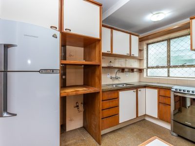 Apartamento à venda com 124m², 3 quartos, 1 suíte, 2 vagas no bairro Petrópolis em Porto Alegre - Foto 18