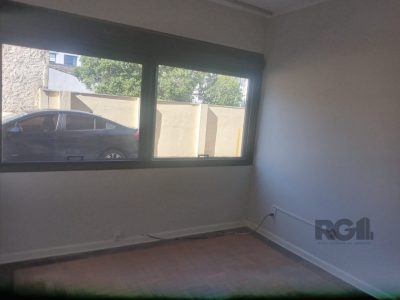 Apartamento à venda com 111m², 3 quartos, 1 suíte, 1 vaga no bairro Rio Branco em Porto Alegre - Foto 9