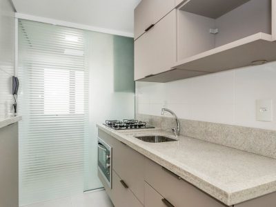 Apartamento à venda com 65m², 2 quartos, 1 suíte, 1 vaga no bairro Higienópolis em Porto Alegre - Foto 6