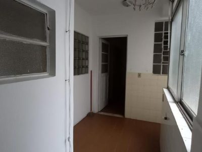 Apartamento à venda com 70m², 2 quartos no bairro Centro Histórico em Porto Alegre - Foto 17