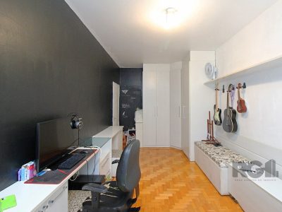 Casa à venda com 244m², 6 quartos, 3 suítes, 2 vagas no bairro Cidade Baixa em Porto Alegre - Foto 21