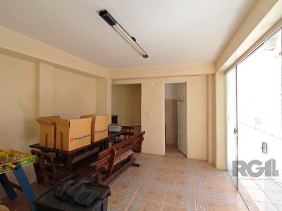 Casa à venda com 244m², 6 quartos, 3 suítes, 2 vagas no bairro Cidade Baixa em Porto Alegre - Foto 38