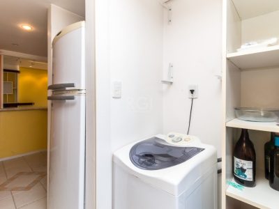 Apartamento à venda com 82m², 2 quartos, 1 suíte, 1 vaga no bairro Vila Ipiranga em Porto Alegre - Foto 22