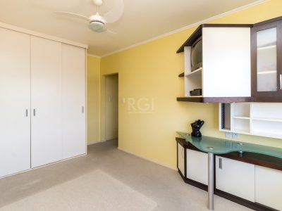 Apartamento à venda com 82m², 2 quartos, 1 suíte, 1 vaga no bairro Vila Ipiranga em Porto Alegre - Foto 30