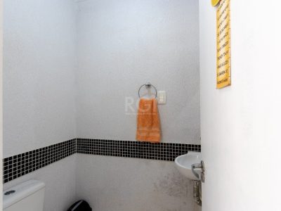 Casa à venda com 199m², 5 quartos, 15 vagas no bairro Tristeza em Porto Alegre - Foto 29