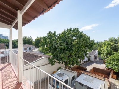 Casa à venda com 199m², 5 quartos, 15 vagas no bairro Tristeza em Porto Alegre - Foto 49