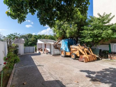 Casa à venda com 199m², 5 quartos, 15 vagas no bairro Tristeza em Porto Alegre - Foto 57