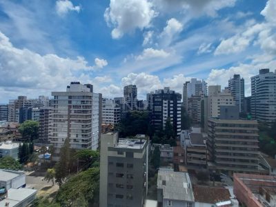 Cobertura à venda com 282m², 3 quartos, 1 suíte, 2 vagas no bairro Petrópolis em Porto Alegre - Foto 20