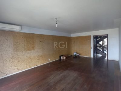 Cobertura à venda com 282m², 3 quartos, 1 suíte, 2 vagas no bairro Petrópolis em Porto Alegre - Foto 22