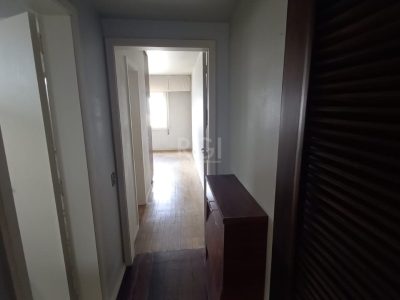 Cobertura à venda com 282m², 3 quartos, 1 suíte, 2 vagas no bairro Petrópolis em Porto Alegre - Foto 29