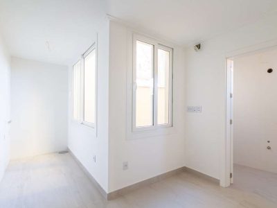 Cobertura à venda com 400m², 3 quartos, 3 suítes, 4 vagas no bairro Três Figueiras em Porto Alegre - Foto 11