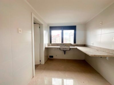 Apartamento à venda com 117m², 3 quartos, 3 suítes, 2 vagas no bairro Petrópolis em Porto Alegre - Foto 14