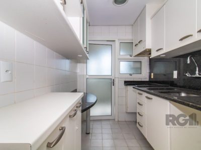 Apartamento à venda com 90m², 2 quartos, 2 suítes, 2 vagas no bairro Auxiliadora em Porto Alegre - Foto 9