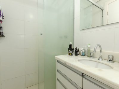 Apartamento à venda com 65m², 3 quartos, 1 suíte, 1 vaga no bairro Petrópolis em Porto Alegre - Foto 21