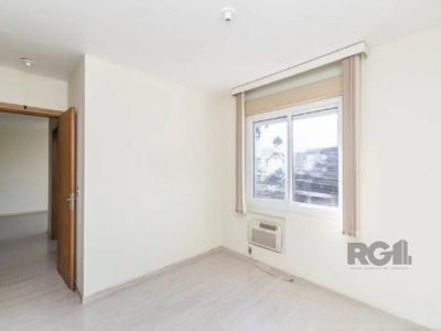 Apartamento à venda com 68m², 2 quartos, 1 suíte, 2 vagas no bairro Jardim Itu em Porto Alegre - Foto 7