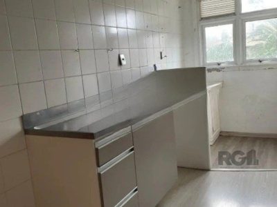 Apartamento à venda com 68m², 2 quartos, 1 suíte, 2 vagas no bairro Jardim Itu em Porto Alegre - Foto 15