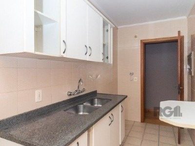 Apartamento à venda com 68m², 2 quartos, 1 suíte, 2 vagas no bairro Petrópolis em Porto Alegre - Foto 8