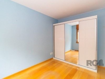 Apartamento à venda com 68m², 2 quartos, 1 suíte, 2 vagas no bairro Petrópolis em Porto Alegre - Foto 13