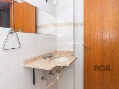 Apartamento à venda com 68m², 2 quartos, 1 suíte, 2 vagas no bairro Petrópolis em Porto Alegre - Foto 21