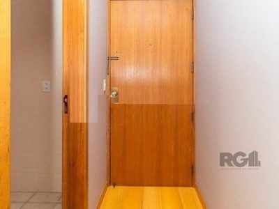 Apartamento à venda com 68m², 2 quartos, 1 suíte, 2 vagas no bairro Petrópolis em Porto Alegre - Foto 18