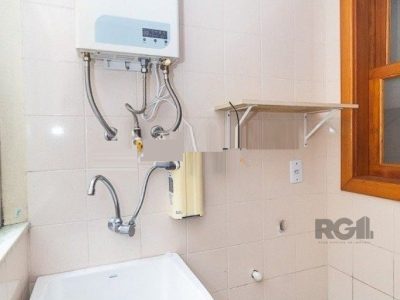 Apartamento à venda com 68m², 2 quartos, 1 suíte, 2 vagas no bairro Petrópolis em Porto Alegre - Foto 10