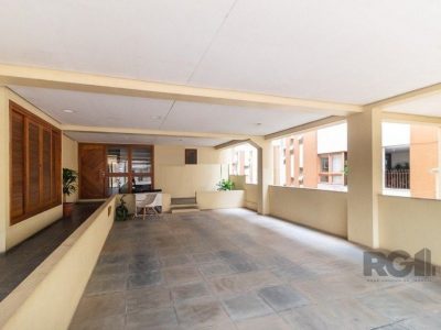 Apartamento à venda com 68m², 2 quartos, 1 suíte, 2 vagas no bairro Petrópolis em Porto Alegre - Foto 34