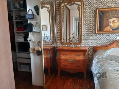 Apartamento à venda com 127m², 3 quartos, 1 suíte, 1 vaga no bairro Moinhos de Vento em Porto Alegre - Foto 23