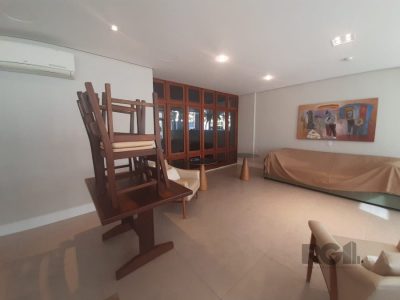 Apartamento à venda com 127m², 3 quartos, 1 suíte, 1 vaga no bairro Moinhos de Vento em Porto Alegre - Foto 32