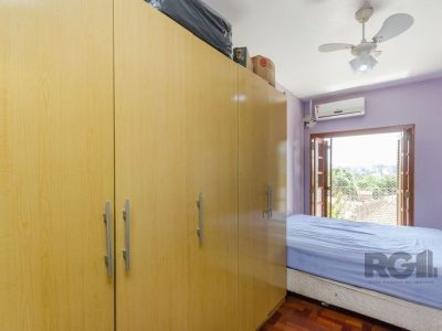 Apartamento à venda com 143m², 3 quartos, 1 suíte, 2 vagas no bairro Partenon em Porto Alegre - Foto 5