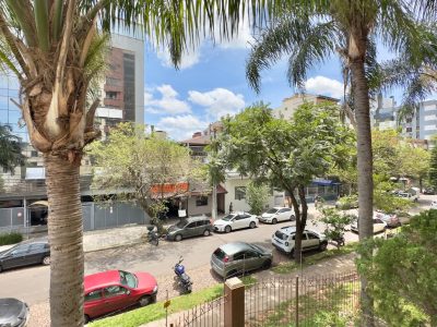 Apartamento à venda com 78m², 3 quartos, 1 suíte, 1 vaga no bairro Menino Deus em Porto Alegre - Foto 5