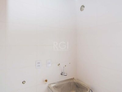 Apartamento à venda com 71m², 2 quartos, 1 suíte, 1 vaga no bairro Menino Deus em Porto Alegre - Foto 6