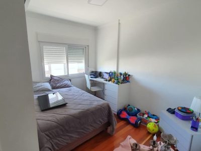 Apartamento à venda com 128m², 3 quartos, 3 suítes, 2 vagas no bairro Menino Deus em Porto Alegre - Foto 18