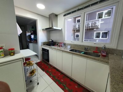 Apartamento à venda com 128m², 3 quartos, 3 suítes, 2 vagas no bairro Menino Deus em Porto Alegre - Foto 9