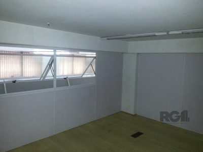 Loja à venda com 180m² no bairro Centro Histórico em Porto Alegre - Foto 9