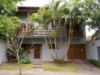 Casa à venda com 350m², 4 quartos, 4 suítes, 4 vagas no bairro Tristeza em Porto Alegre - Foto 3